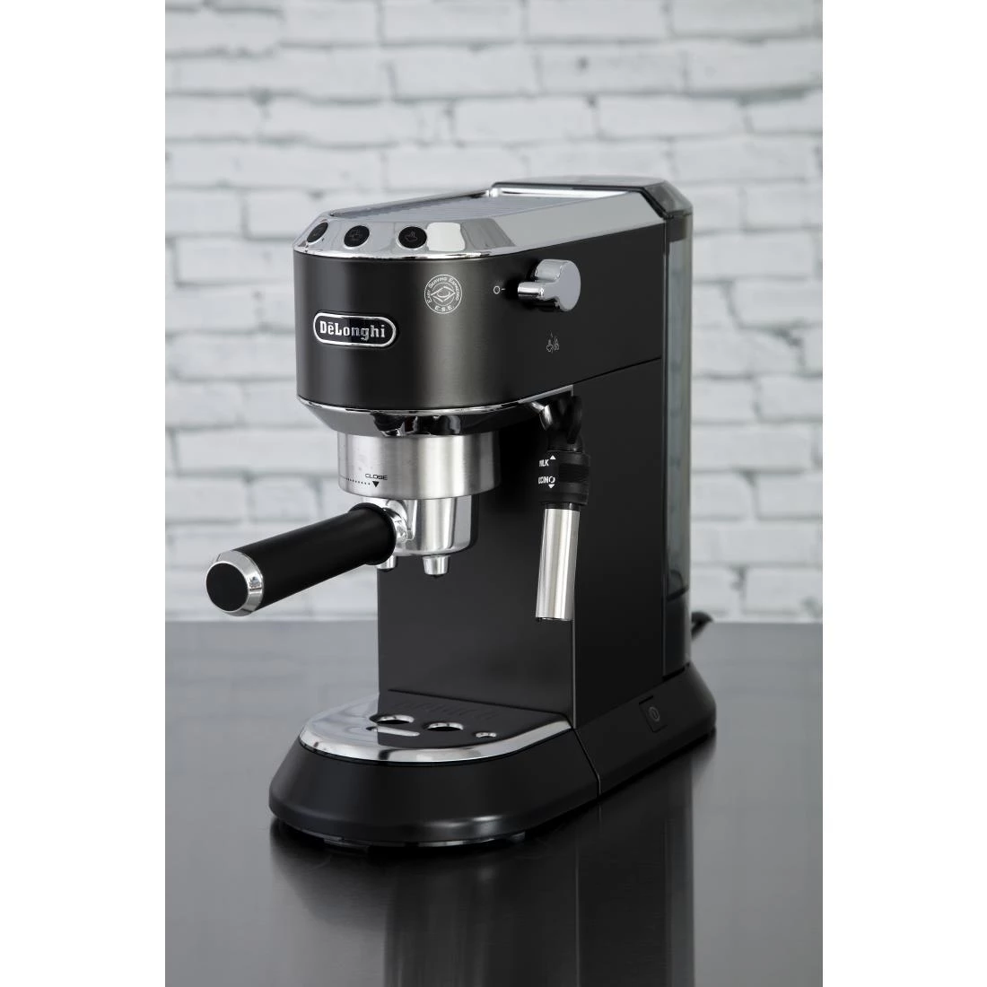 Delonghi Dedica Pump Espresso Coffee Maker With Milk Frother. Black EC685.BK - Image 7