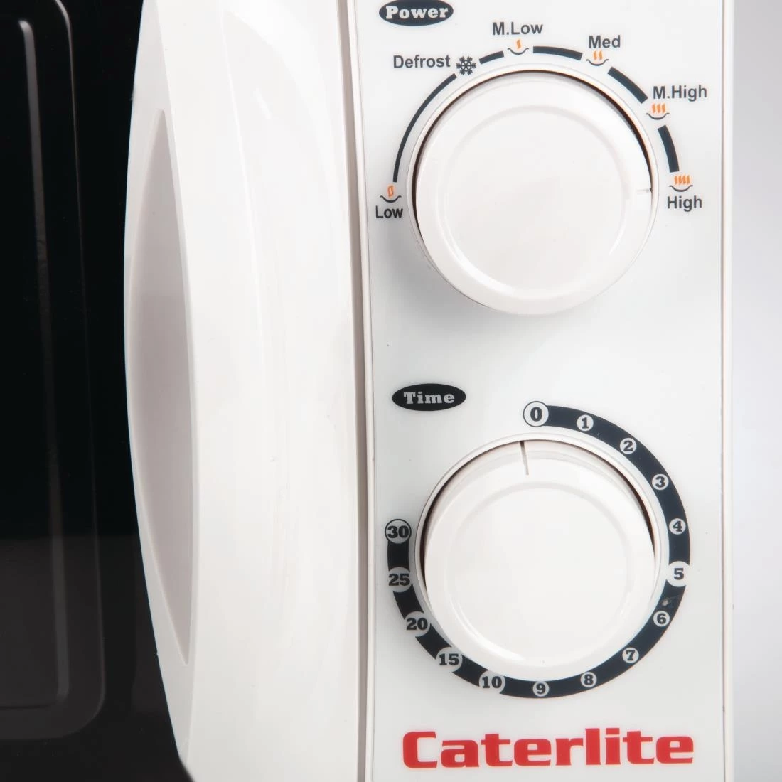 Caterlite Compact Microwave 17ltr 700W - Image 6