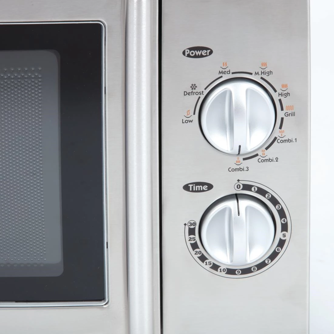 Caterlite Manual Microwave And Grill 23ltr 900W - Image 3