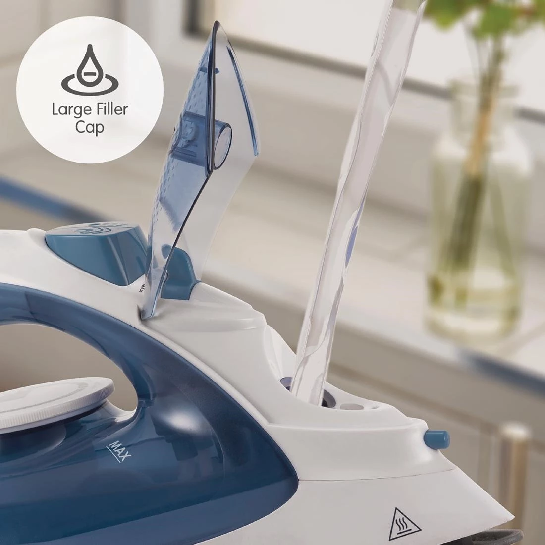 Morphy Richards Light Glide 100 Steam Iron - Image 5